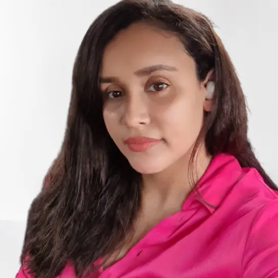 Ms. Sandra Tenorio main portrait